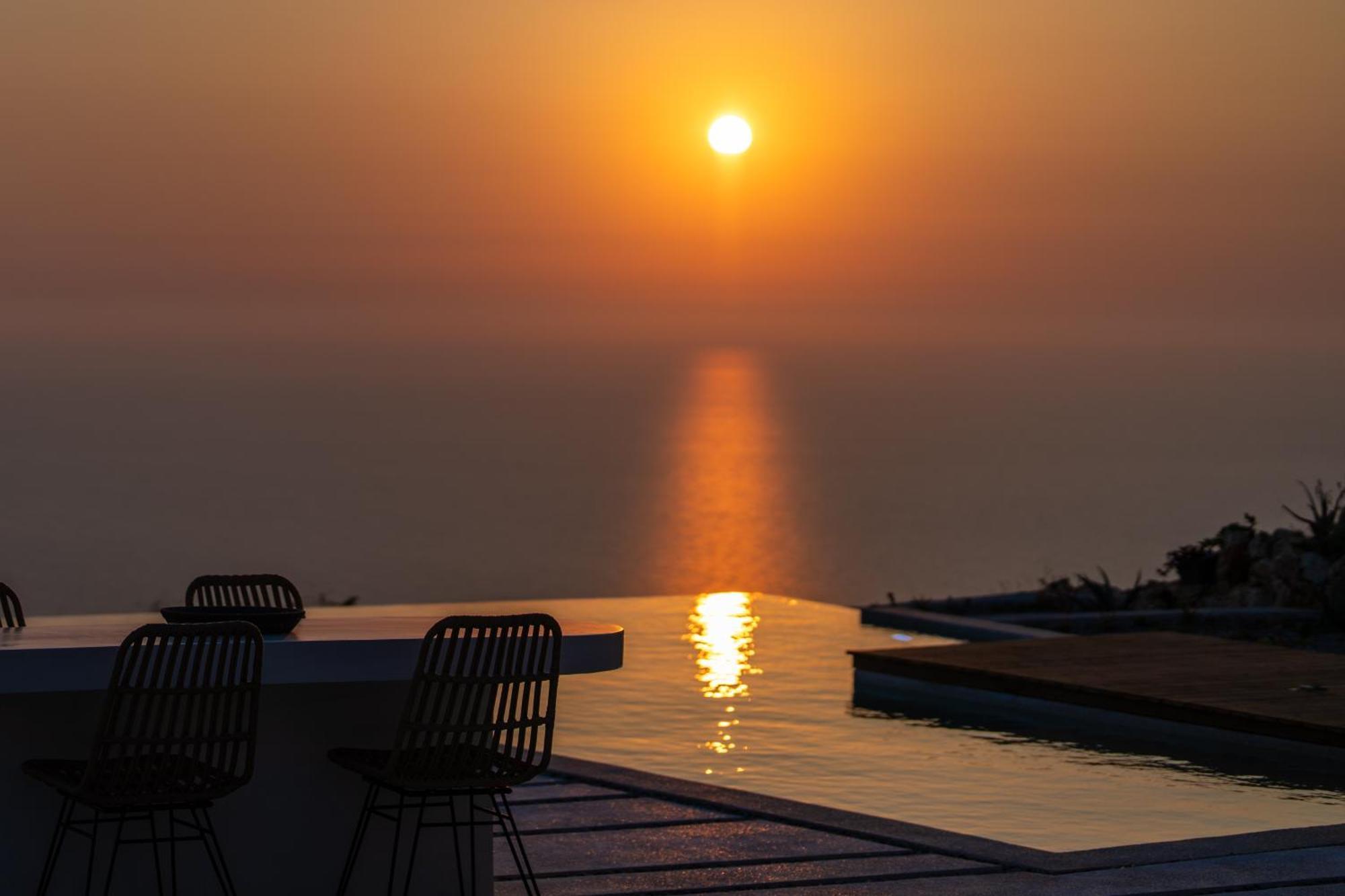 Nero Lefkada * Tsoukaládhes
